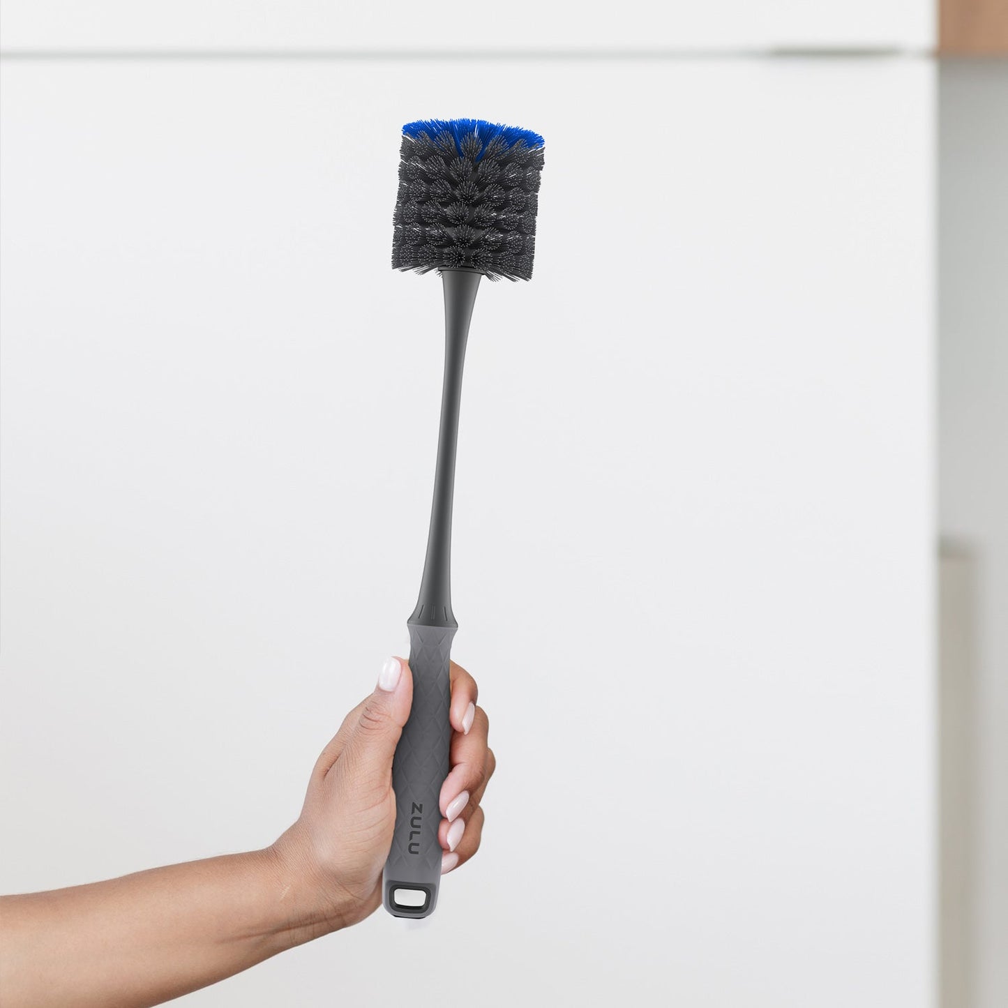 bottle-and-straw-cleaning-brush-set-y0 Zulu_Bottle_Brush_Holding.jpg
